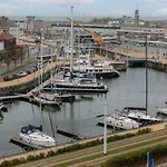 Casiola - Beautiful Overlooking The Marina With Parking Ostend