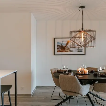 Casiola - Beautiful Overlooking The Marina With Parking オステンド