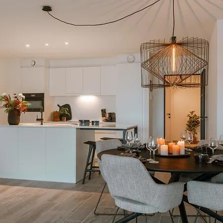 Apartment Casiola - Beautiful Overlooking The Marina With Parking Ostend