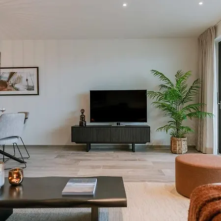 Apartmán Casiola - Beautiful Overlooking The Marina With Parking Ostende