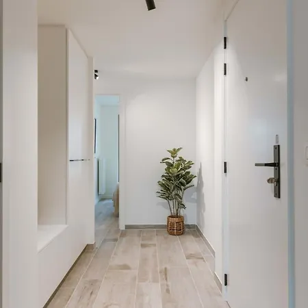 Apartmán Casiola - Beautiful Overlooking The Marina With Parking *