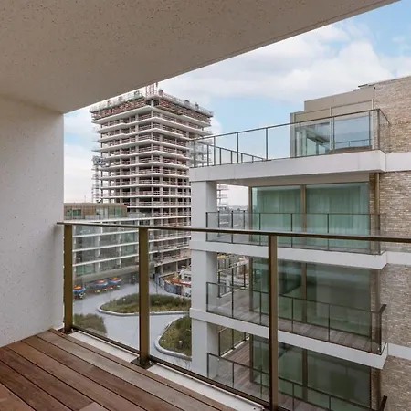 Casiola - Beautiful Overlooking The Marina With Parking Apartmán *